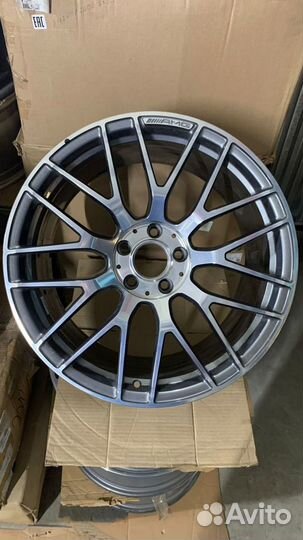Mercedes W205 C63 AMG диск оригинал задний