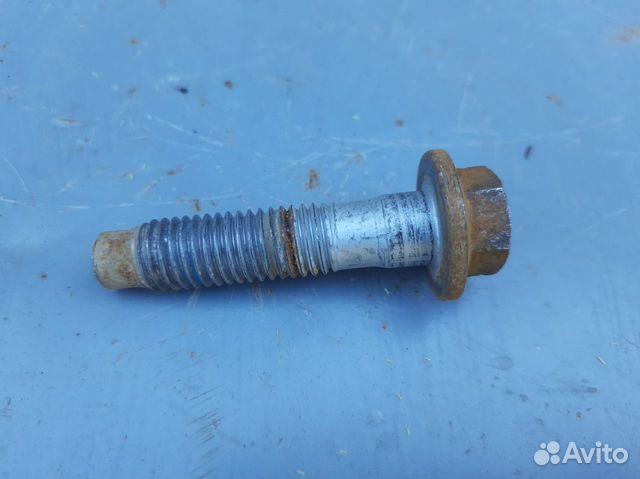 Болт кронштейна МКПП Форд Фокус 2
