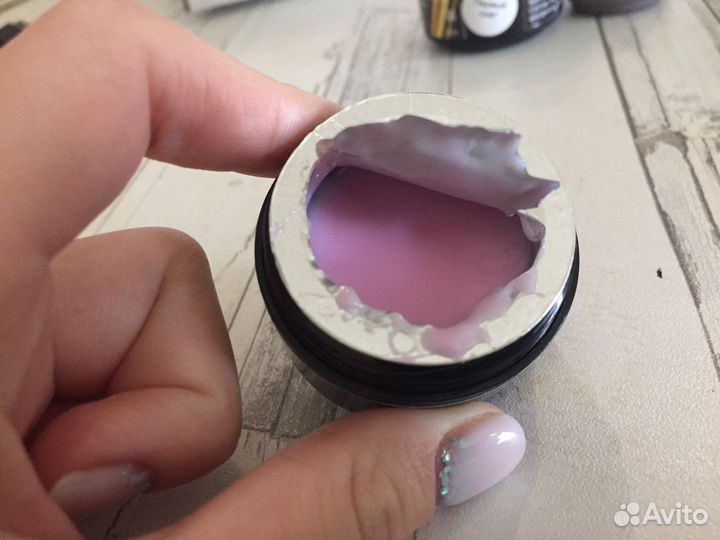 Для наращивания ногтей