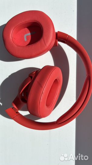Беспроводные наушники jbl