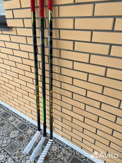 Хоккейные клюшки