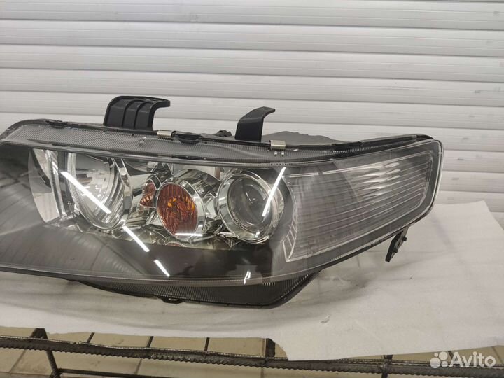 Новая оригинальная левая фара Honda Accord 7