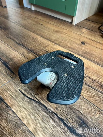 Подставка для ребенка на самокат