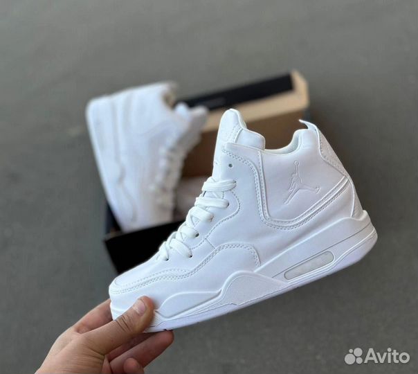 Кроссовки 38 39 40 размер. Новые