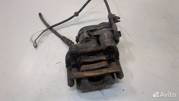 Суппорт Mercedes B W246, 2014