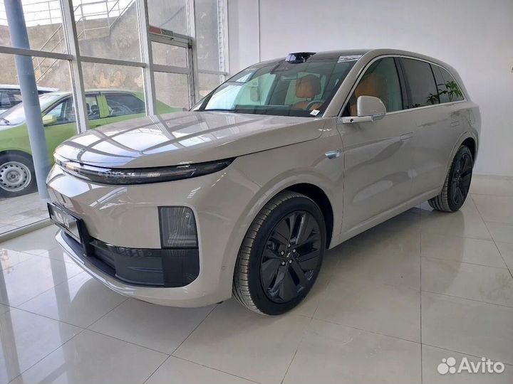 LiXiang L6 1.5 AT, 2024, 10 км