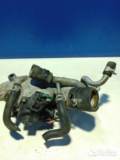 Корпус термостата Nissan Qashqai+2 J10E MR20DE