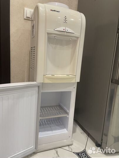 Кулер для воды