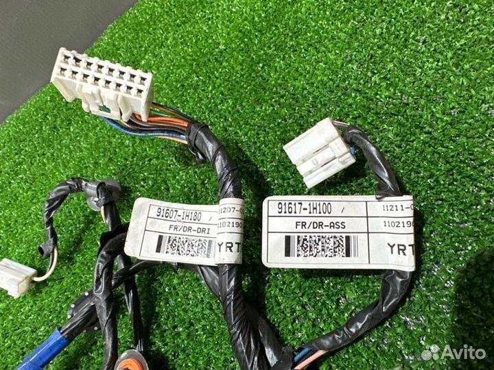 Проводка двери Kia Ceed 1 Ed Рест. универсал 1.6