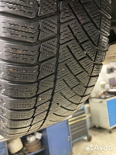 Continental ContiVikingContact 6 225/55 R17 97T