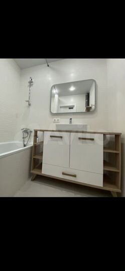 2-к. квартира, 63 м², 14/16 эт.