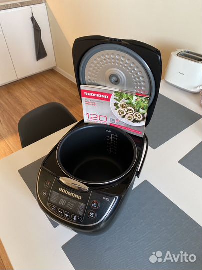 Мультиварка redmond rmc-281
