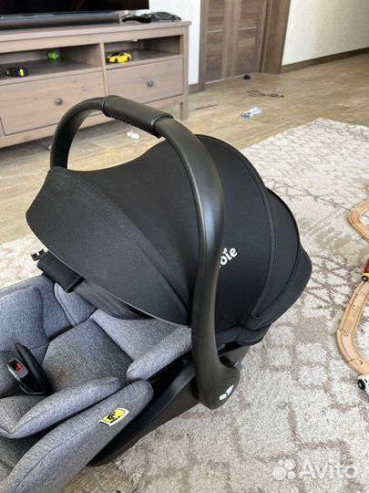 Автокресло люлька Joie i-Level + база i-Size
