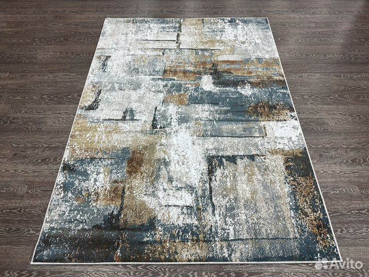 Ковер 1.6х2.2 новый, современный