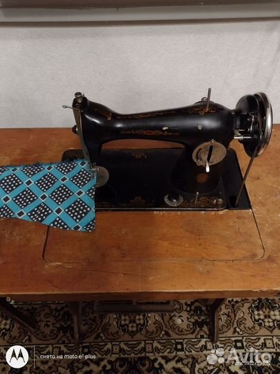 Швейная машинка