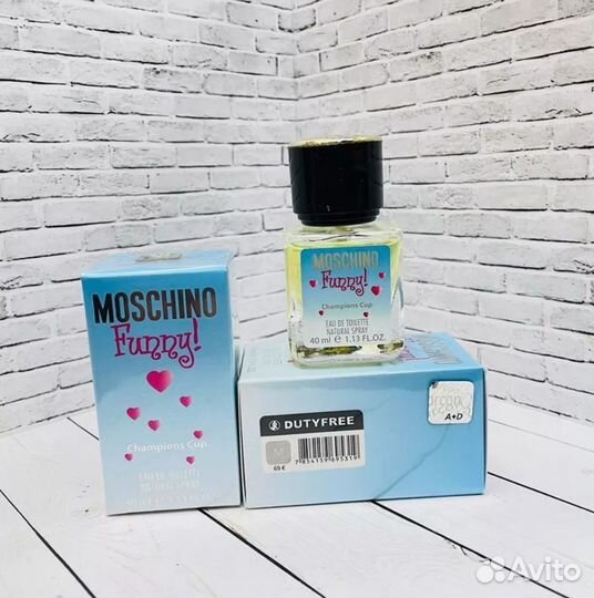 Духи Moschino Funny парфюм Москино 40 мл