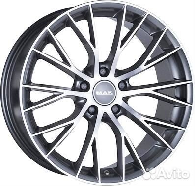 Mak Munchen 8x18 5x120 ET 20 Dia 72.6 (gmmf)