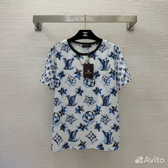 Футболка Louis Vuitton В наличии Размер S