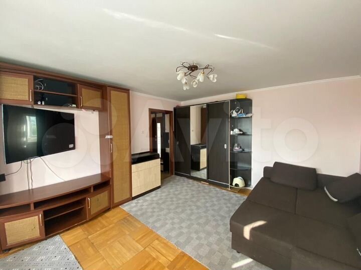 2-к. квартира, 47,6 м², 8/10 эт.