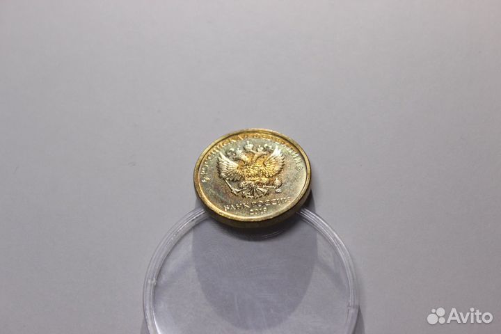 Монета 10 рублей 2019 ммд брак