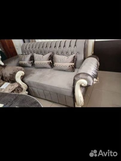 Новый прямой диван раскладной