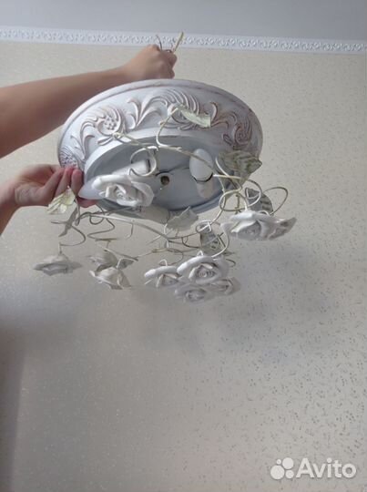 Люстра подвесная потолочная