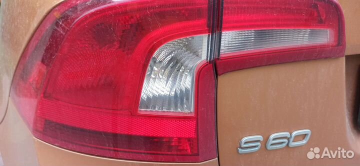 Задний фонарь volvo s60 левый