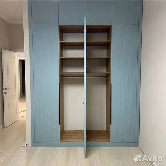 Шкаф новый распашной
