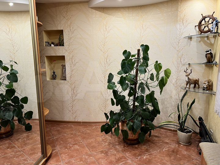 4-к. квартира, 120,6 м², 2/6 эт.