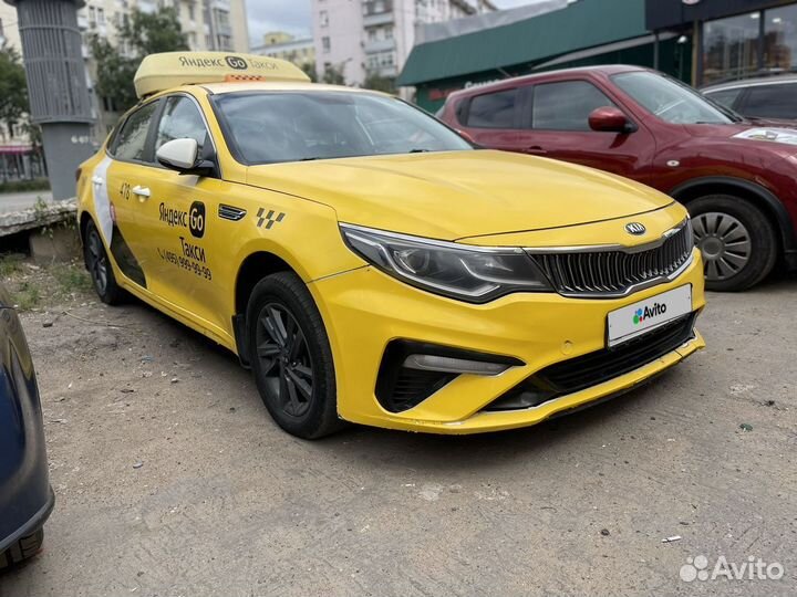 Kia Optima 2.0 AT, 2018, 200 000 км