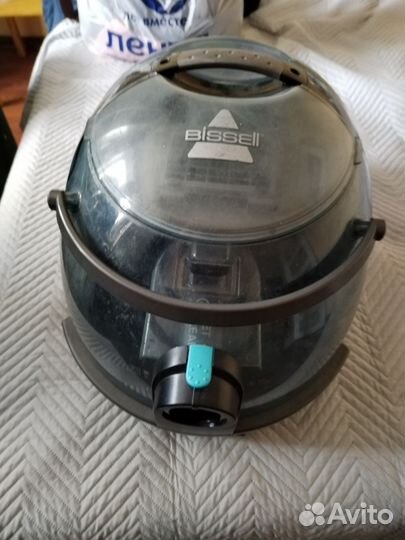 Моющий пылесос Bissell