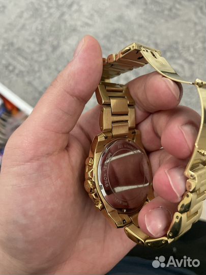 Наручные часы