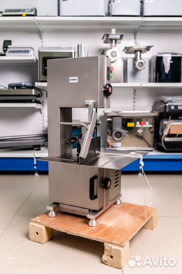 Пила ленточная HLS-1650A