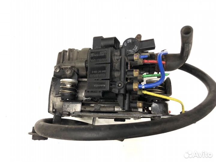 Насос пневмоподвески bmw g11 g12 2017год