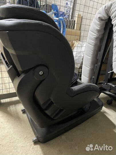 Продам автокресло