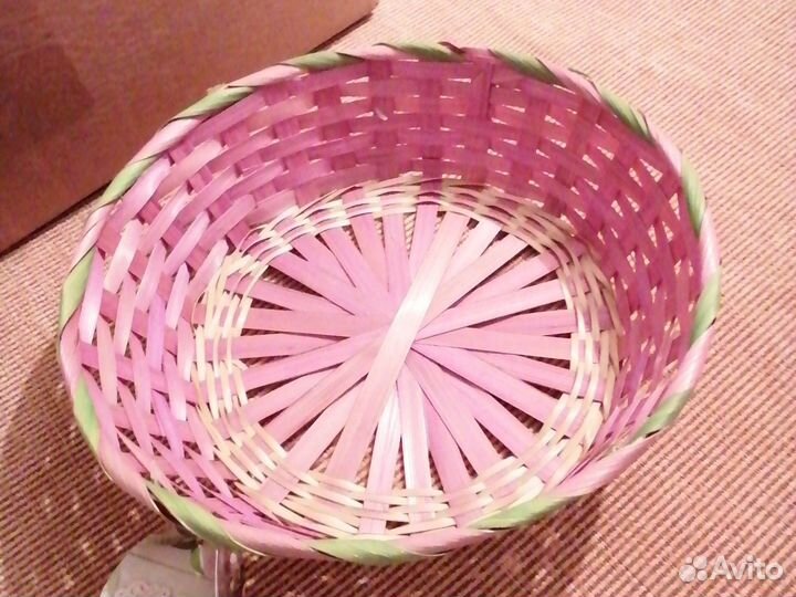 Плетёная сухарница