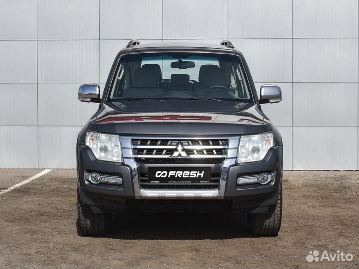 Mitsubishi Pajero 3.8 AT, 2017, 70 741 км