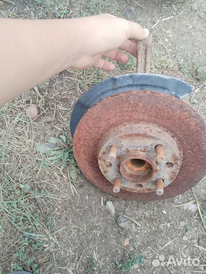 Ступица передняя в сборе шевроле кобальт