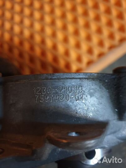 Насос вакуумный Пежо 308 207 Ситроен