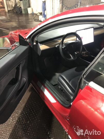 Открыть прикурить машину Вскрытие электромобиля