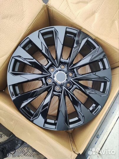 Диски на toyota land cruiser 300 r22 6x139.7