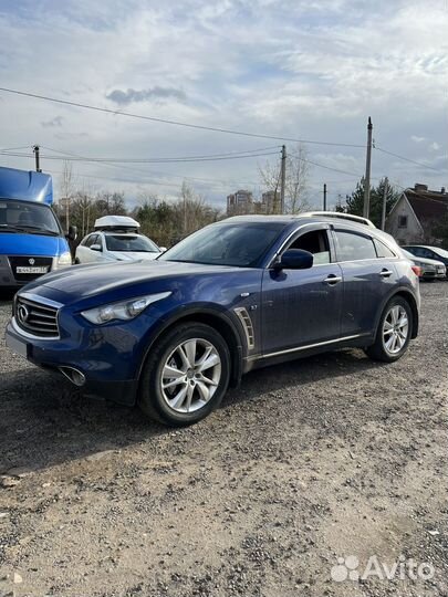 Infiniti QX70 3.7 AT, 2013, 135 000 км