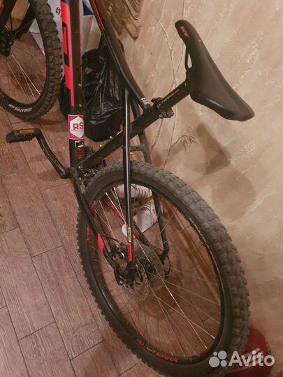 Gt avalanche sport L 27,5