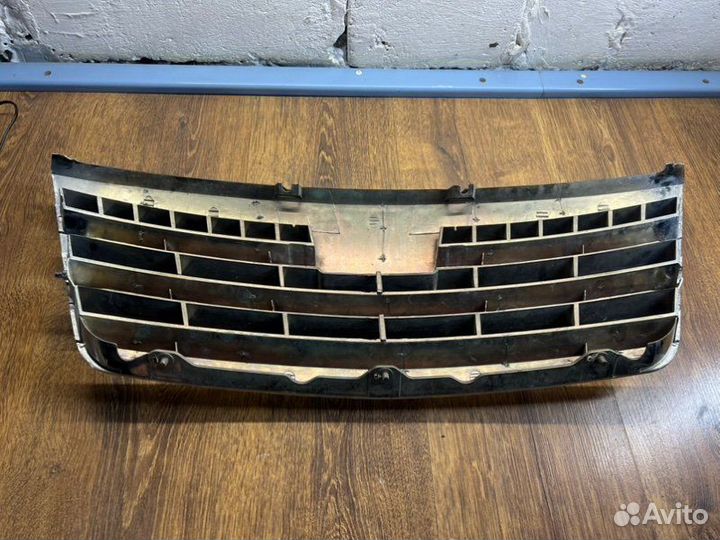 Решетка радиатора передняя Vortex Estina седан 1