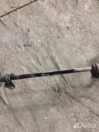 Стабилизатор передний Nissan Teana J31