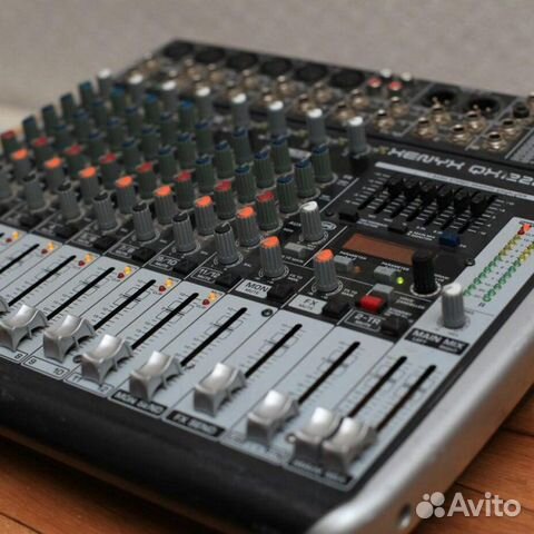 Behringer qx1222usb микшерный пульт