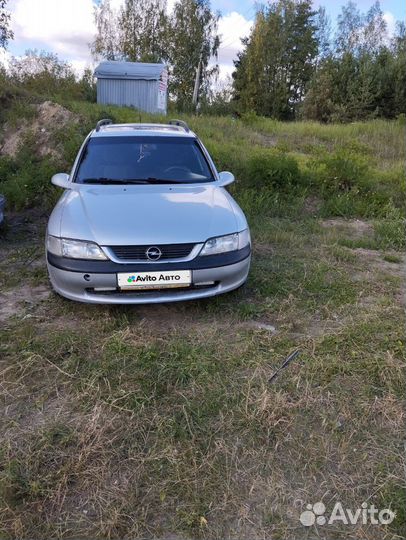 Opel Vectra 1.6 MT, 1998, 300 000 км