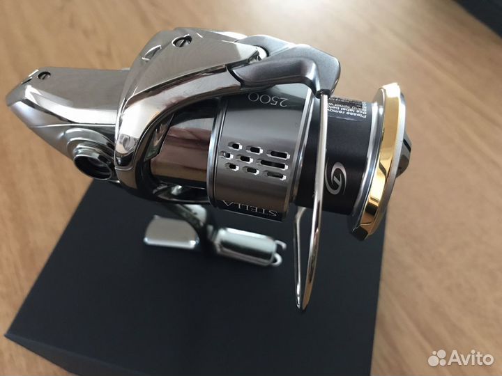 Катушка Shimano Stella 2500 FJ