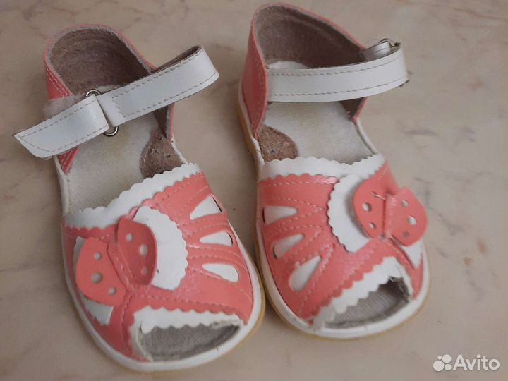 Сандалии для девочки