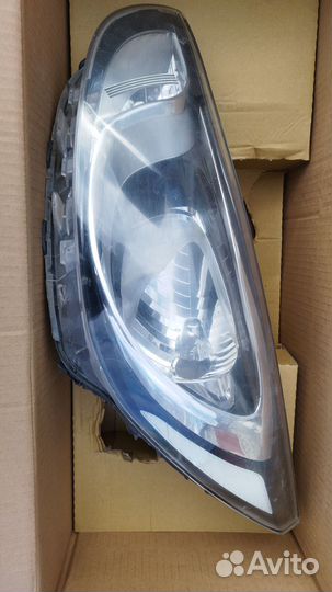 Продам фару